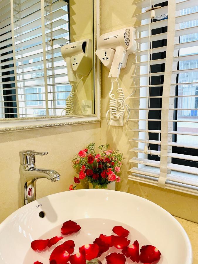 Diamond Hotel Ha Noi Hanoi Bagian luar foto